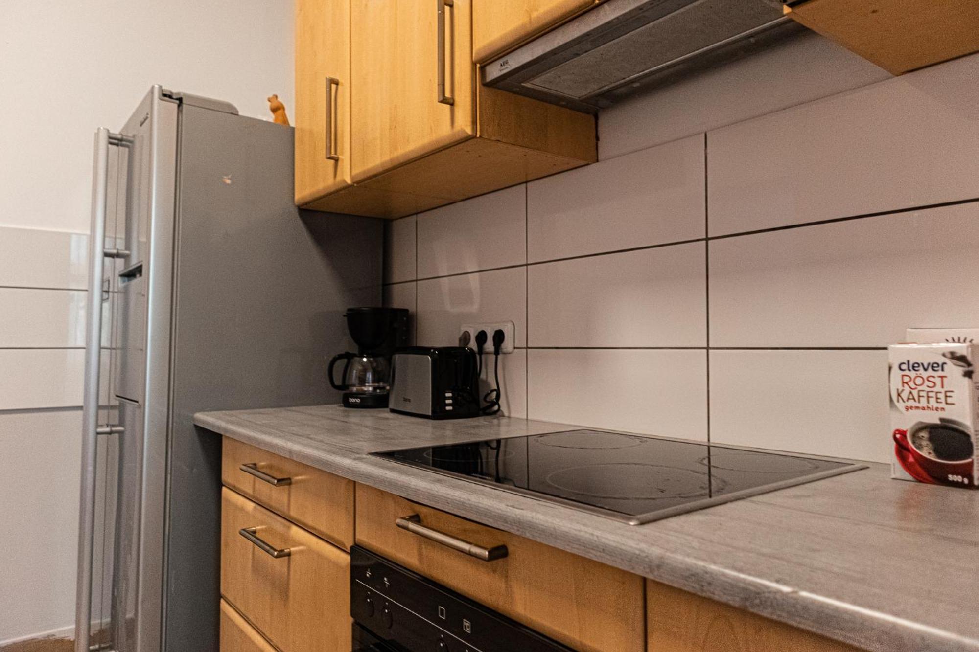 Lovely 2Br Shared Apartment, Enkplatz U3, 15Min To Center Wien Exteriör bild